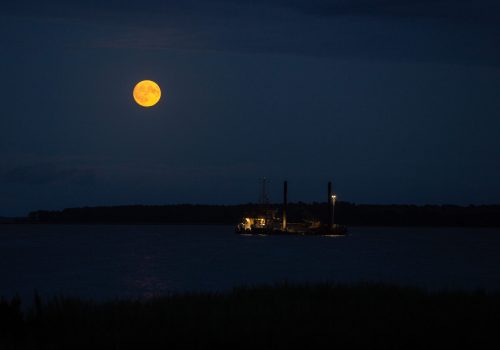 Mondaufgang über der Ostsee